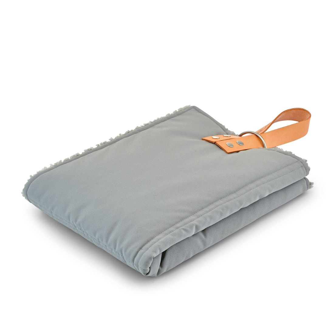 MiaCara-Cosmo-Senso-travel-bed-Hundereisebett-Kiesel-S-gefaltet