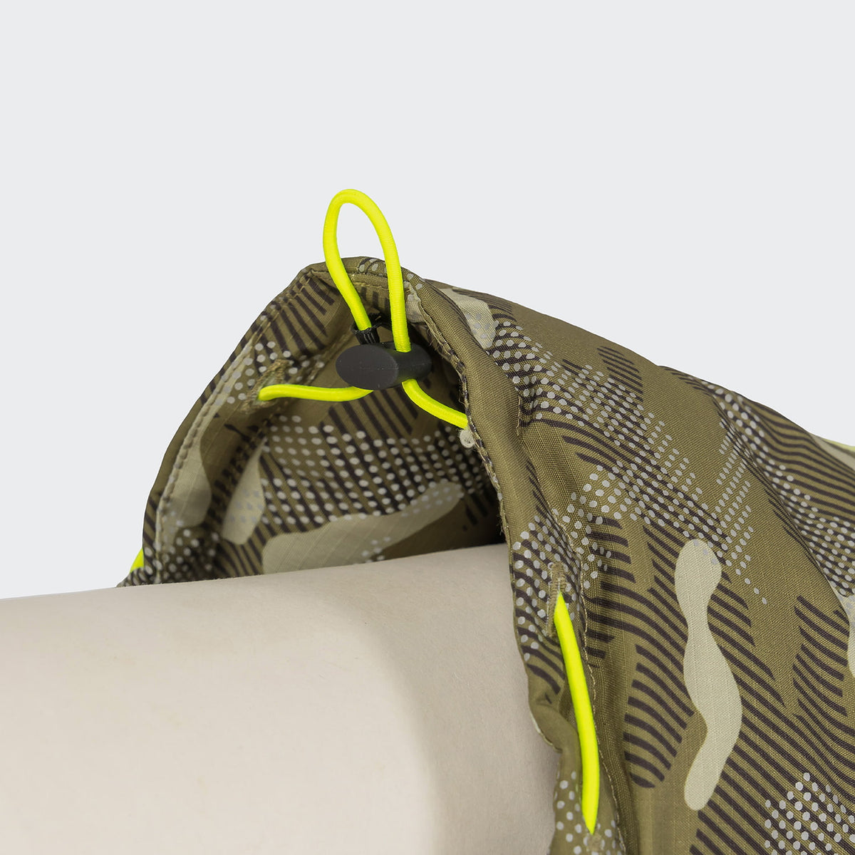 Cloud7-AKTIV-Alaska-Dackel-Camo-Detail2