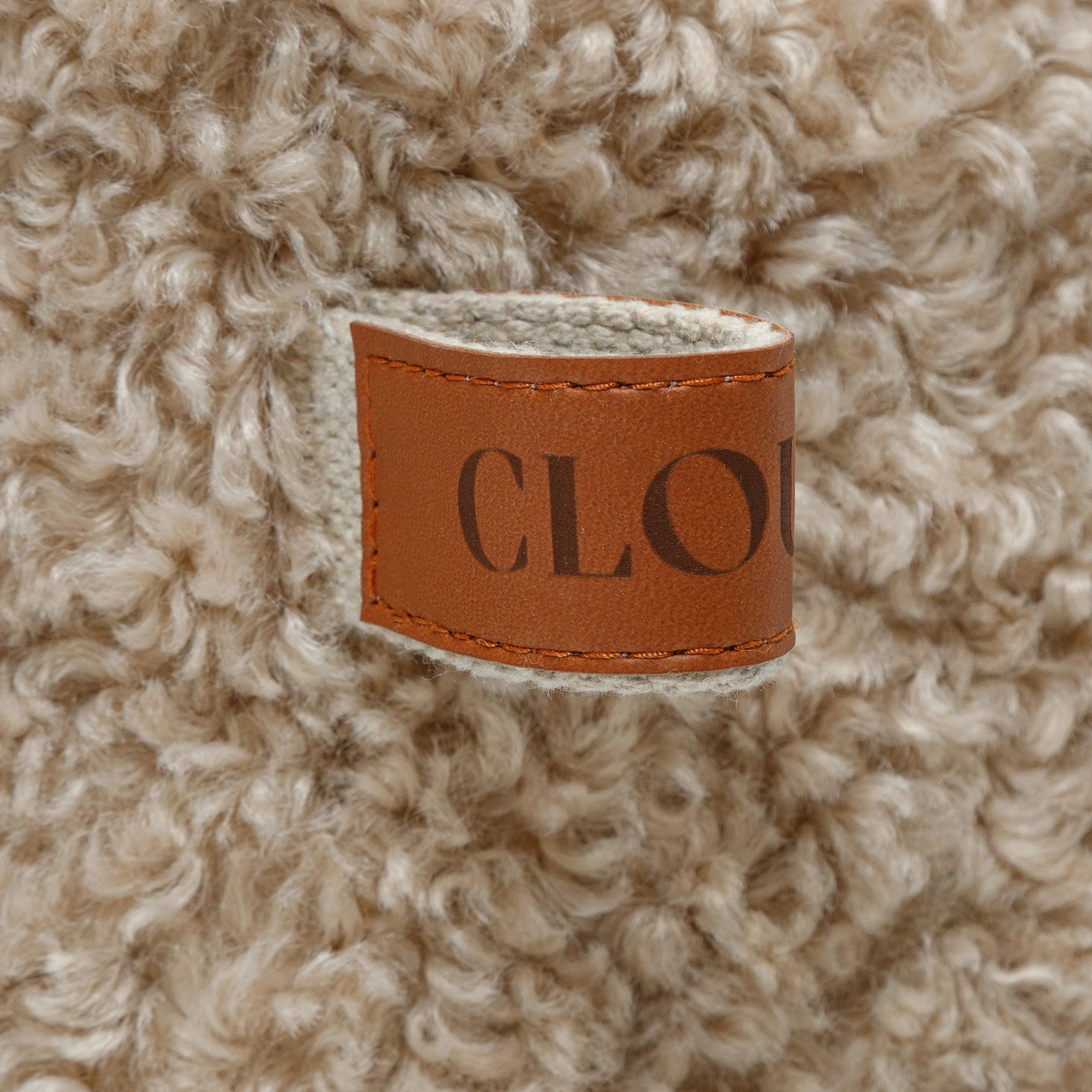 Cloud7-Hundebett-Sleepy-Deluxe-Curl-Cream-Logo