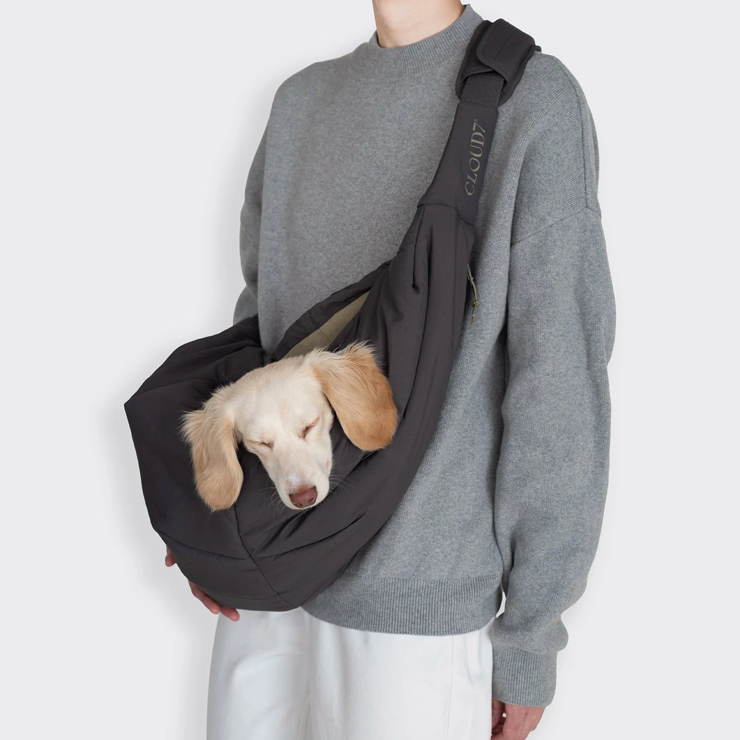 Cloud7-Hundeumhaengetasche-LTTL-Puffer-DarkGrey-Khaki