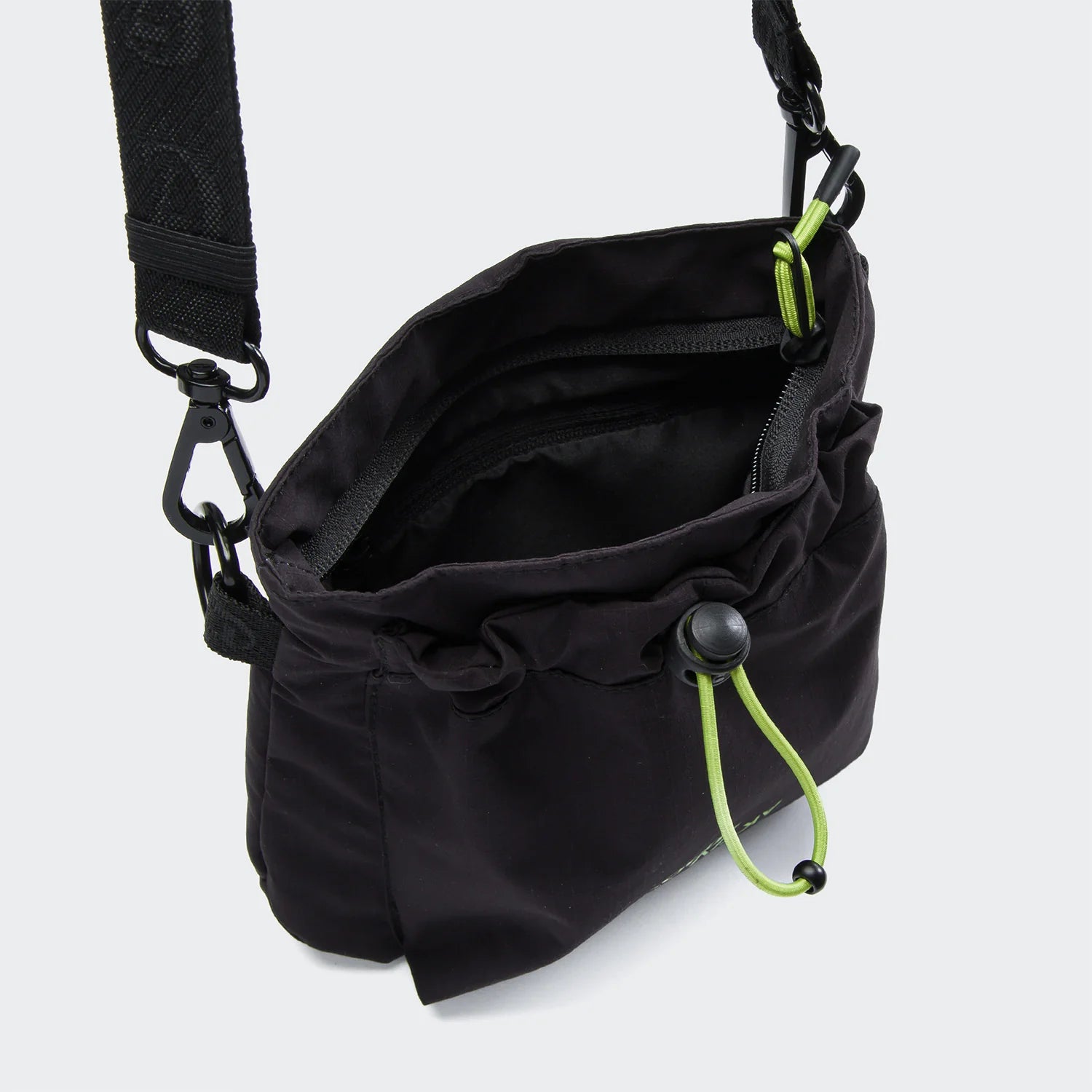 Cloud7-Leckerlibeutel-AKTIV-Black-3