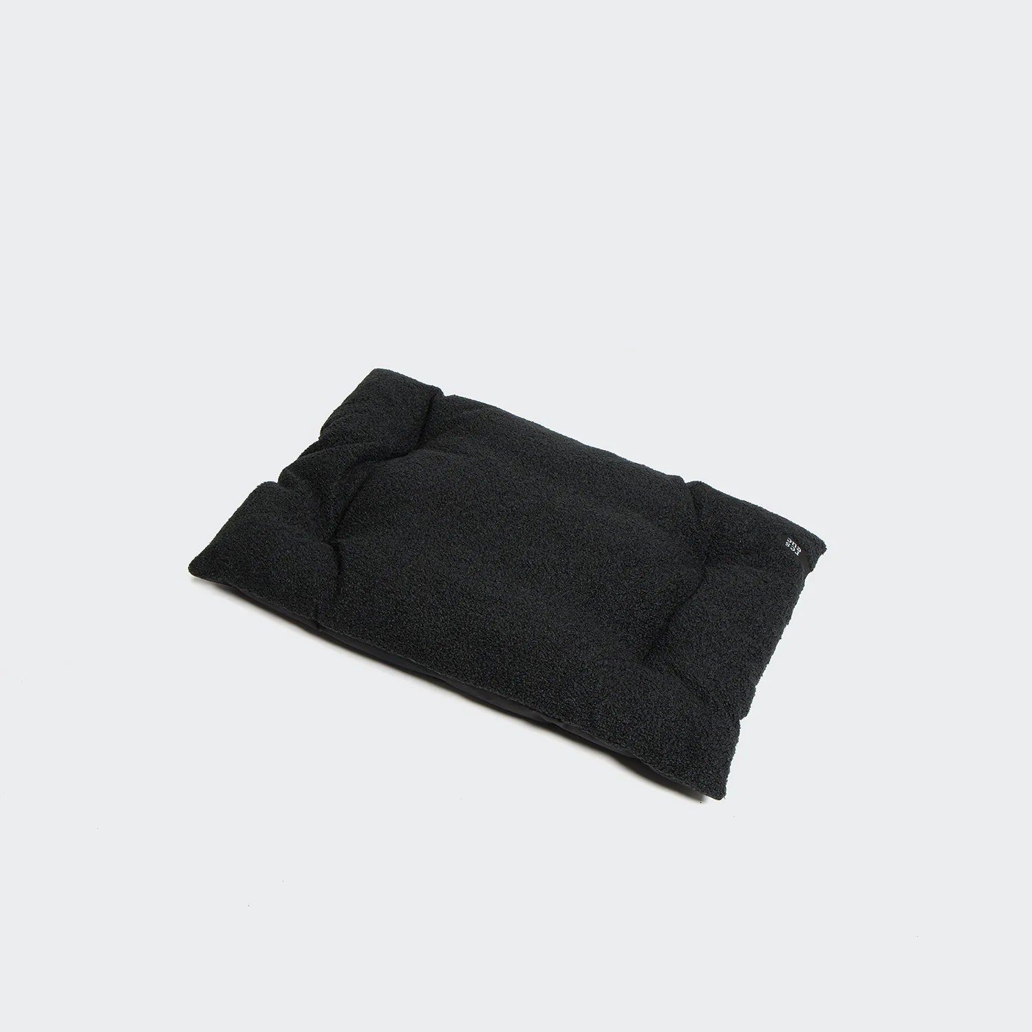 Cloud7-RESC7UE-Hundekissen-Bett-Plush-Black-M