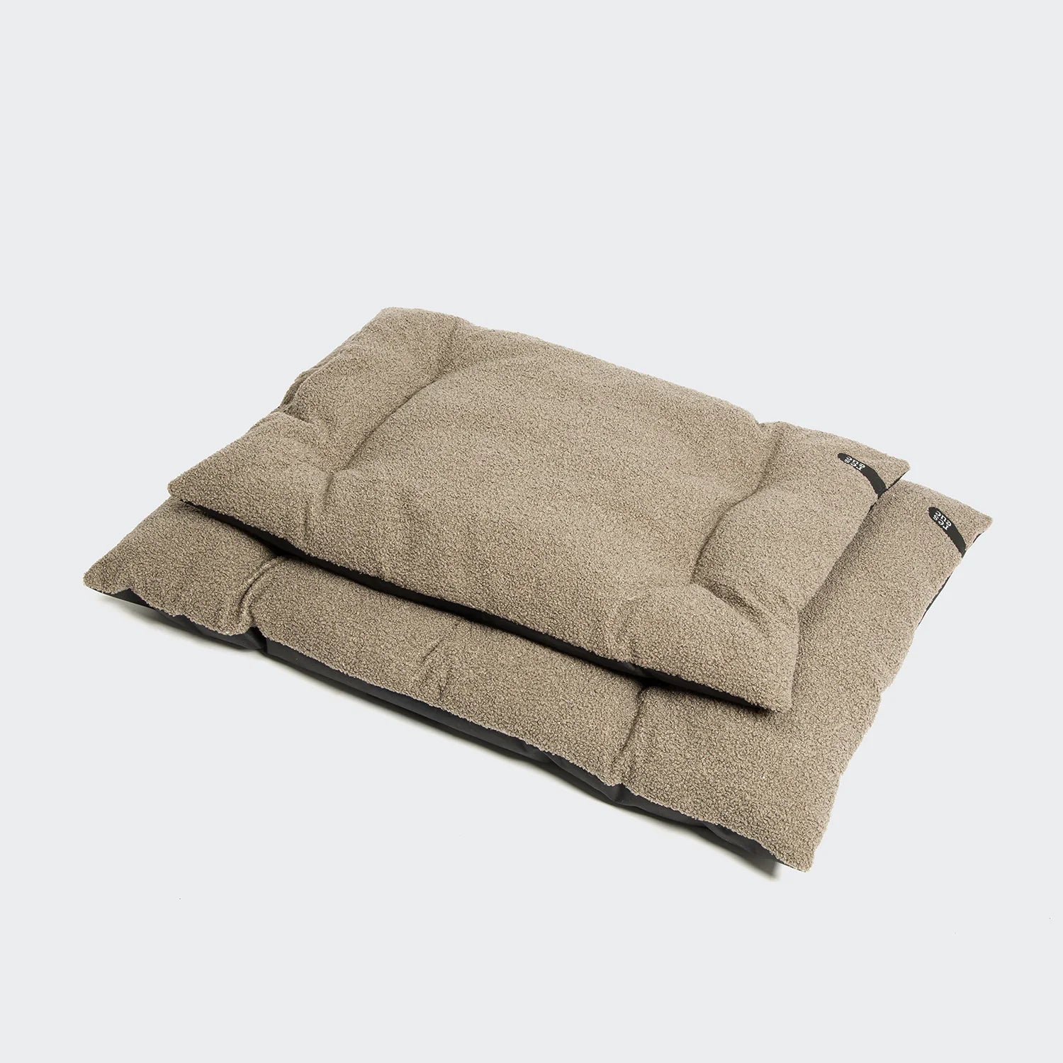 Cloud7-RESC7UE-Hundekissen-Bett-Plush-Sandy-Brown-L-M