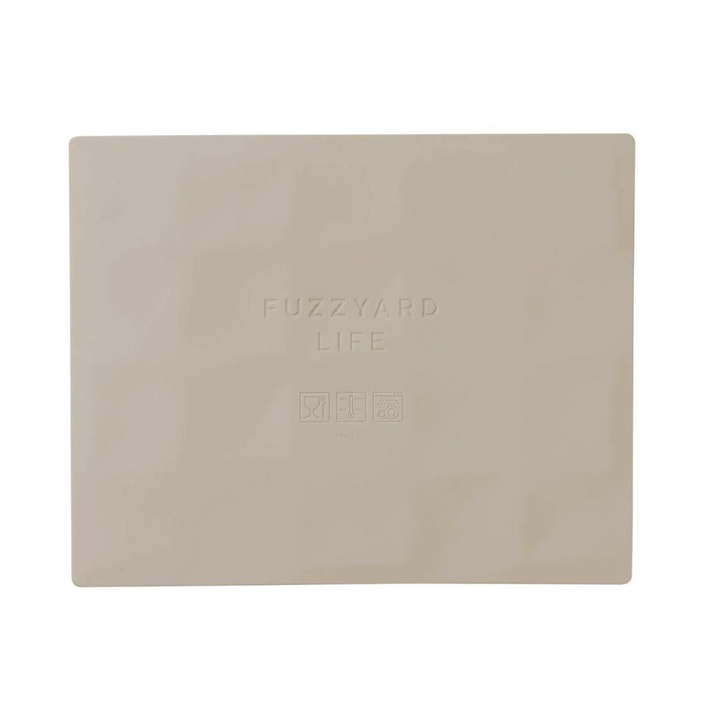 Fuzzyard-Schleckmatte-Hide-Treat-Sandstone-4