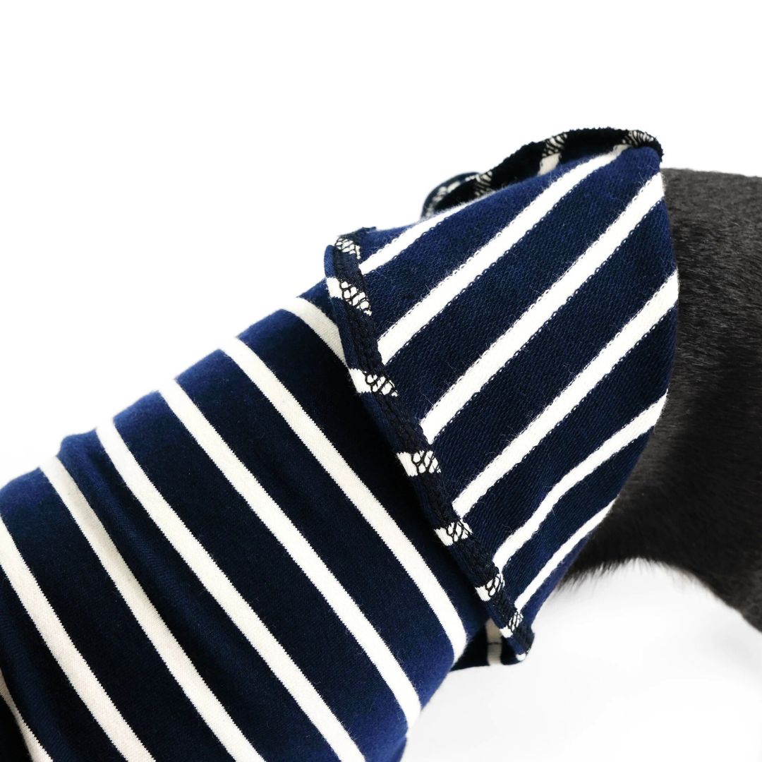 Karma-Hund-Dackel-Cotton-Shirt-2.0-Navy-DetailKarma-Hund-Dackel-Cotton-Shirt-Navy-Hund7