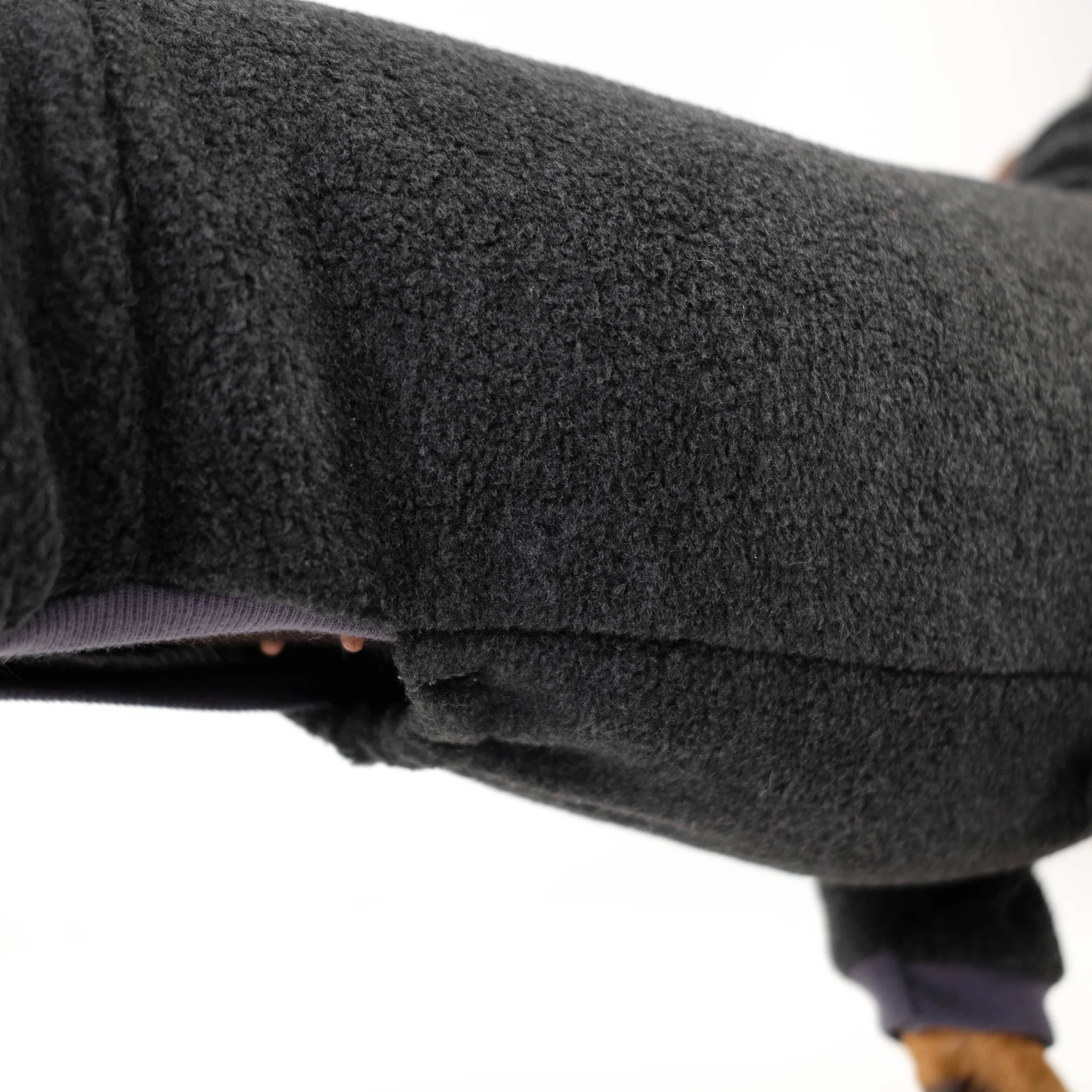 Karma-Hund-Hundepullover-Polar-Fleece-Overall-Dackel-Anthrazit-Detail