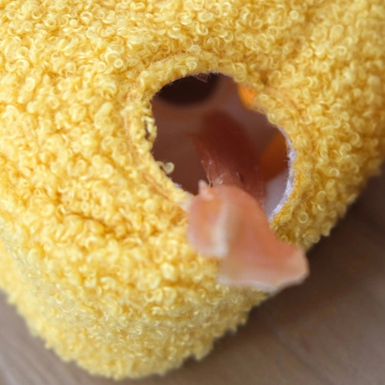 Lambwolf-Beschäftigungsspielzeug-Fromage-Detail