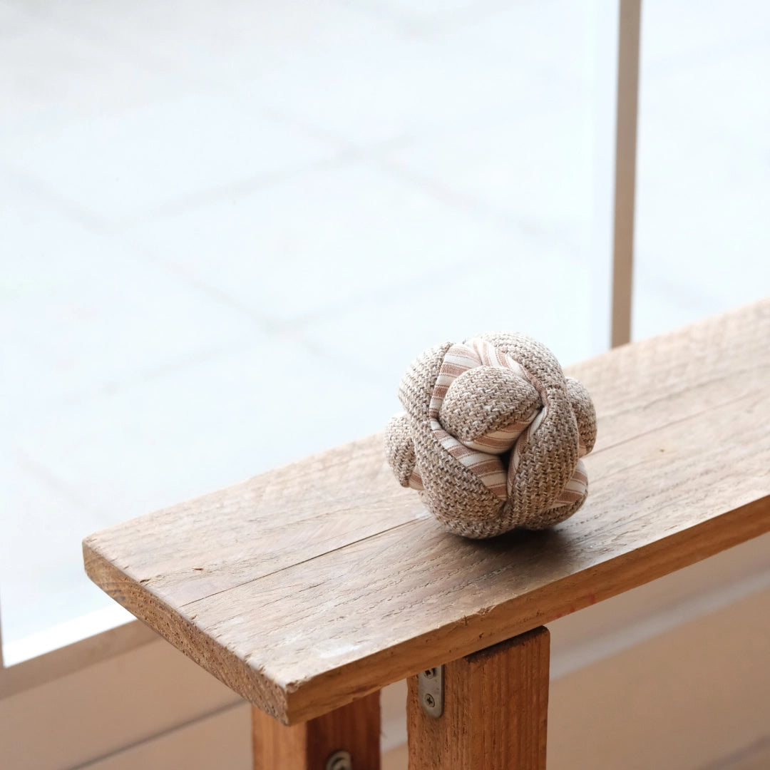 Lambwolf-Mini-Monti-Schnüffelball-Expresso-Mood3