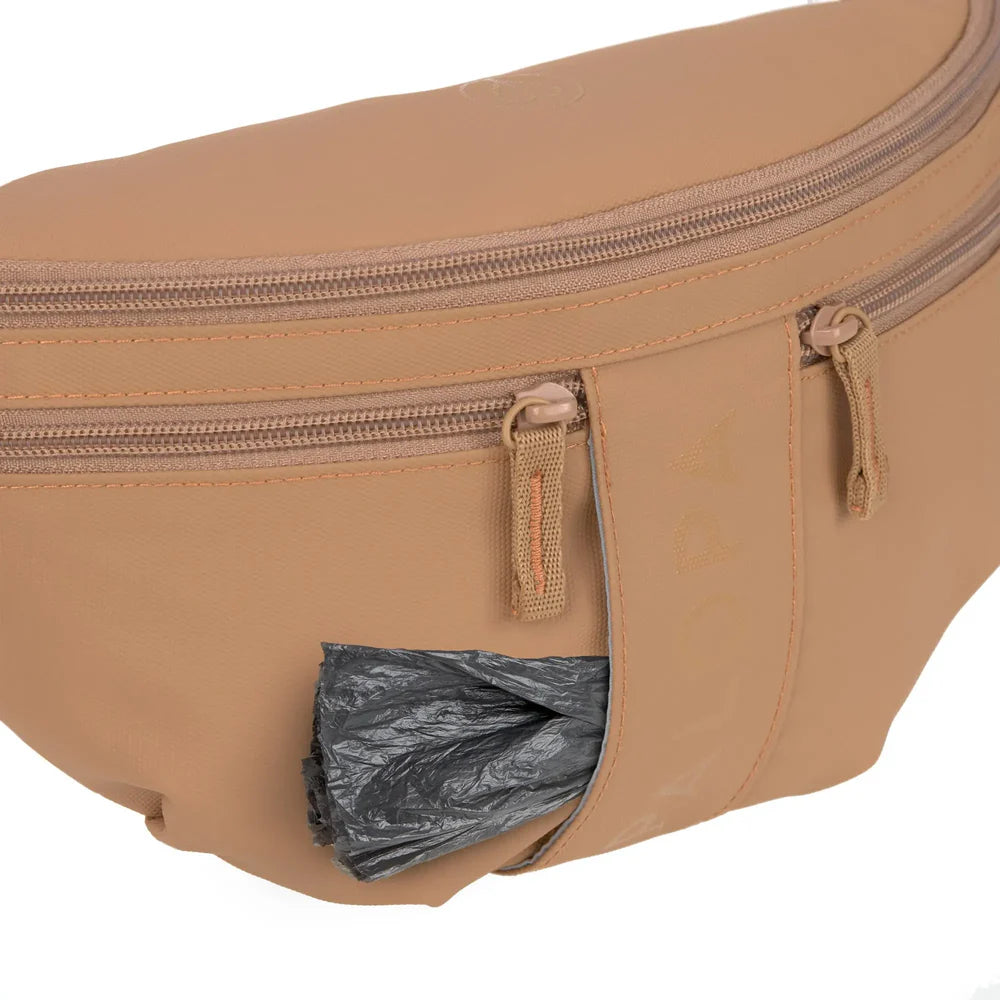 Palopa-Leckerlibeutel-Gassitasche-Emma-Mandel-Poopbeutel