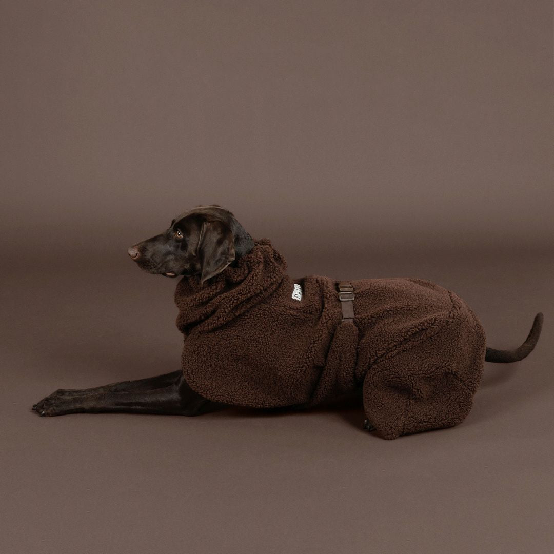 Paikka-Hundepullover-Sherpa-Chocolate-Hund