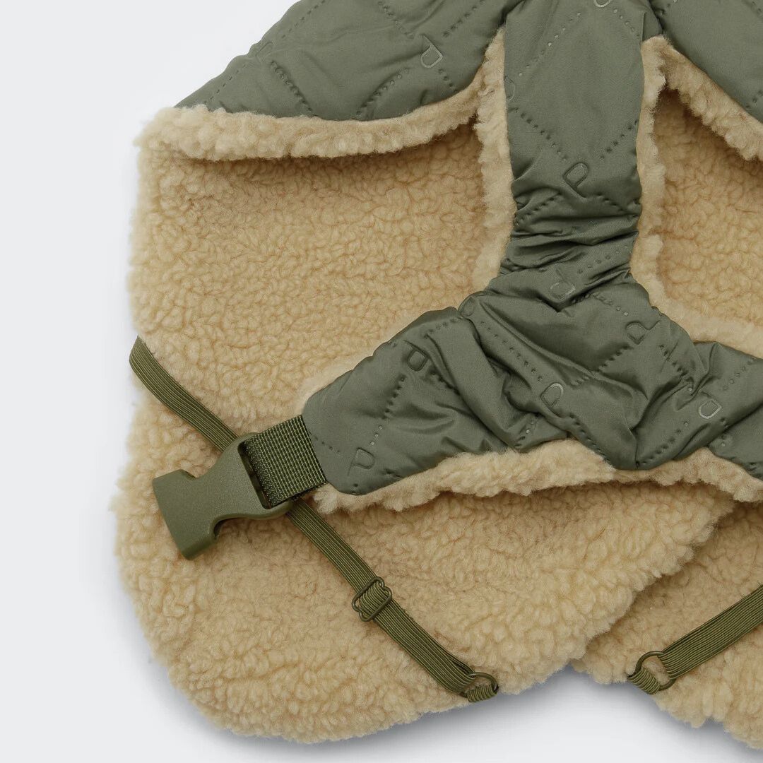 Paikka-Hundewintermantel-Sherpa-Olive-Detail