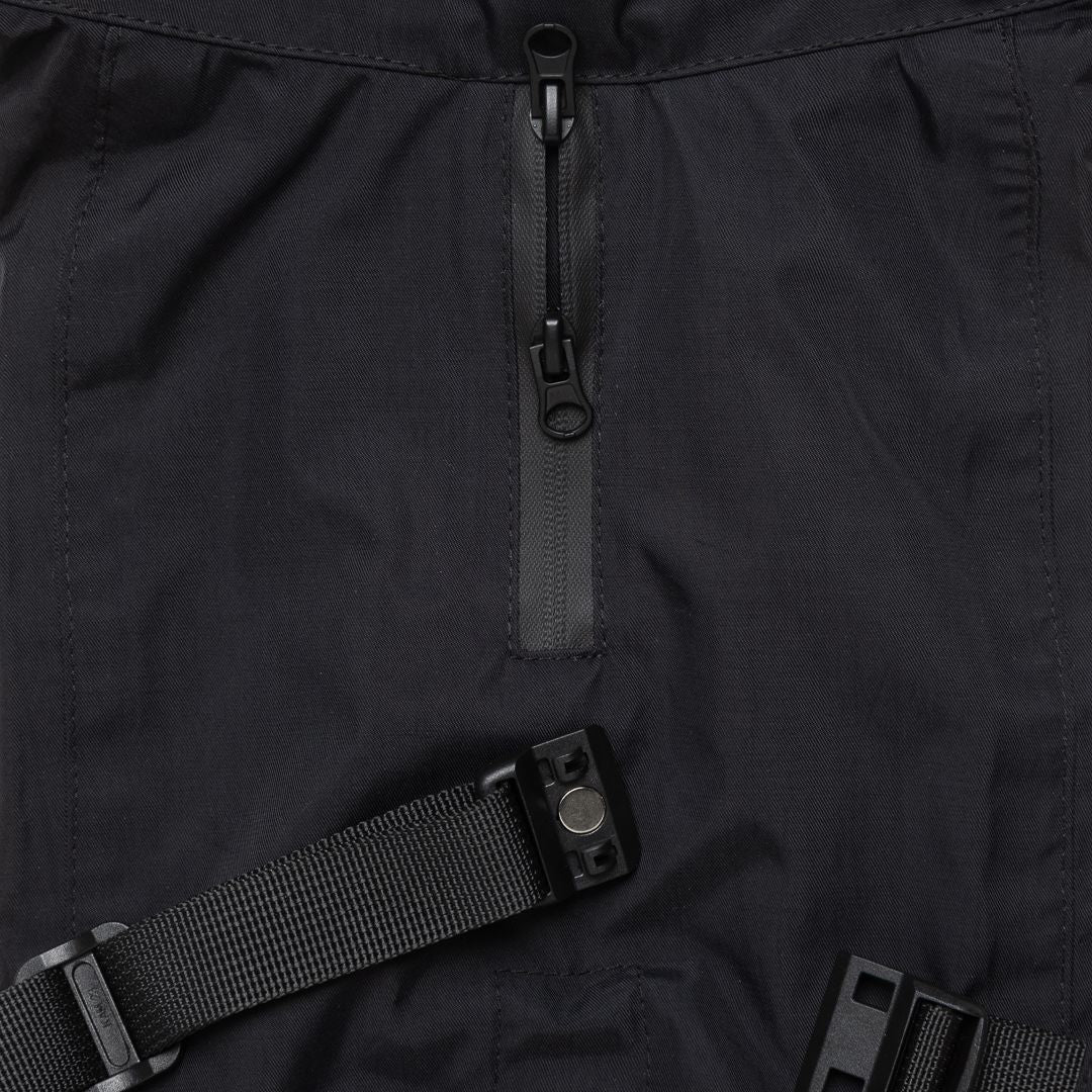 Paikka-Recovery-Raincoat-Black-4