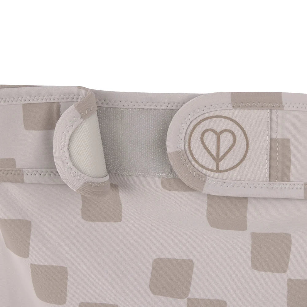 Palopa-Läufigkeitshose-Hundewindel-Glan-Taupe-Detail3