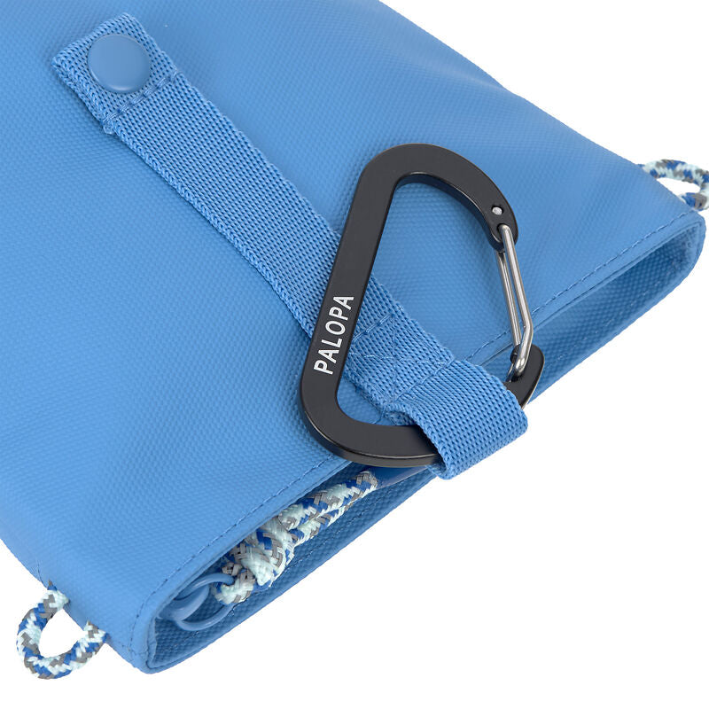 Palopa-Leckerlibeute-Karl-Sky-Blue-Detail