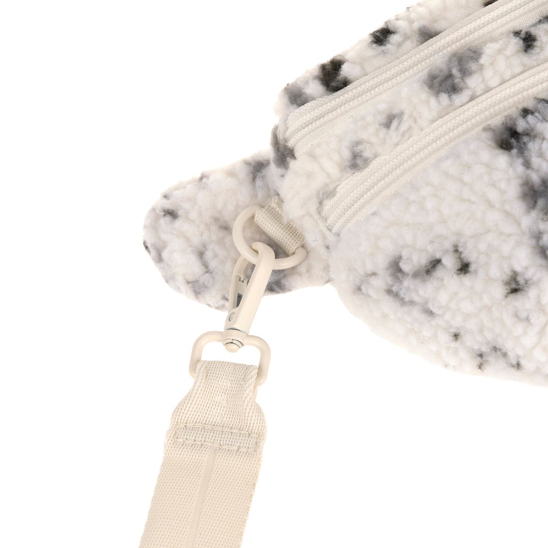 Palopa-Leckerlibeutel-Emma-Teddy-Speckled-Creme-Detail