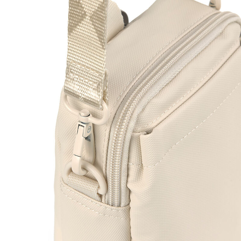 Palopa-Leckerlibeutel-Greta-Creme-Karabiner