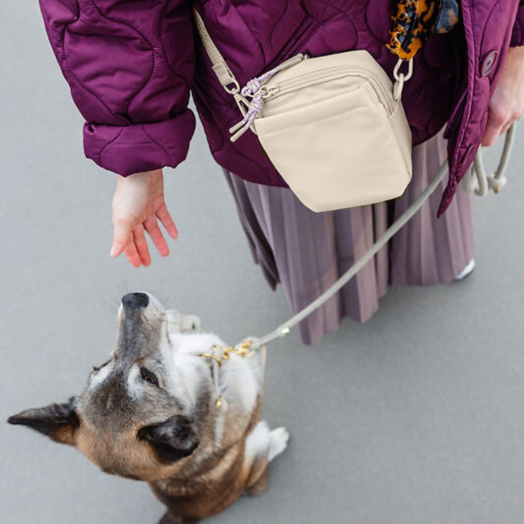 Palopa-Leckerlibeutel-Greta-Creme-Mood3