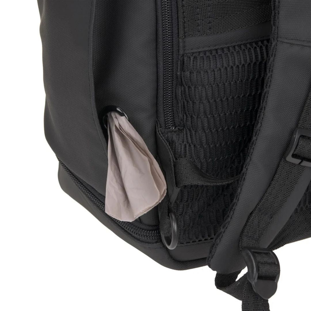 Palopa-Rolltop-Rucksack-Yoska-Schwarz-Detail