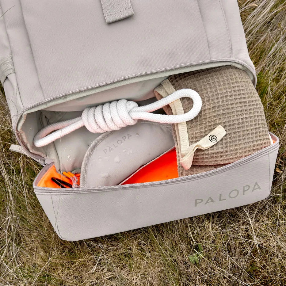 Palopa-Rolltop-Rucksack-Yoska-Taupe-Mood