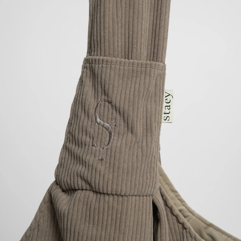 Staey-Hundetragetasche-Ava-Cord-Detail2