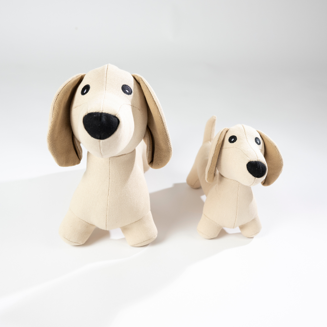 WOOFSTUFF-Hundespielzeug-Dackel-Pepe-SM-und-L