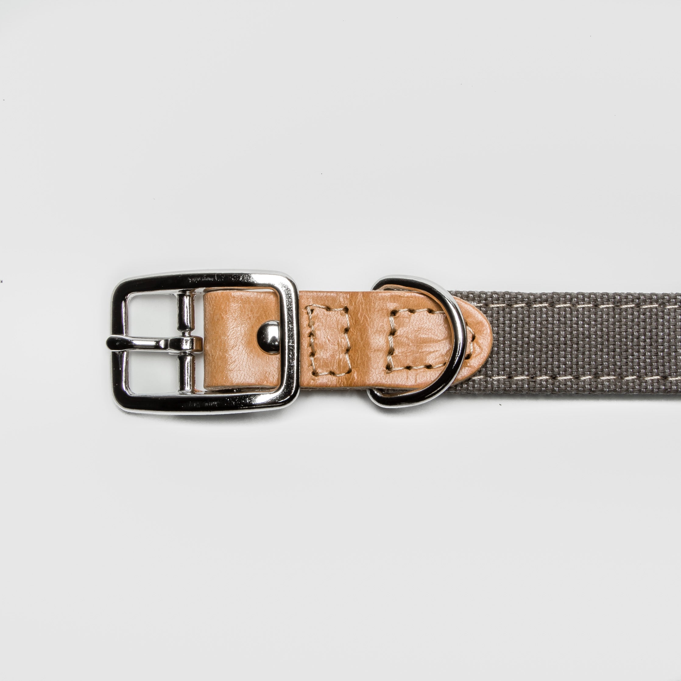 Halsband Tivoli Greige