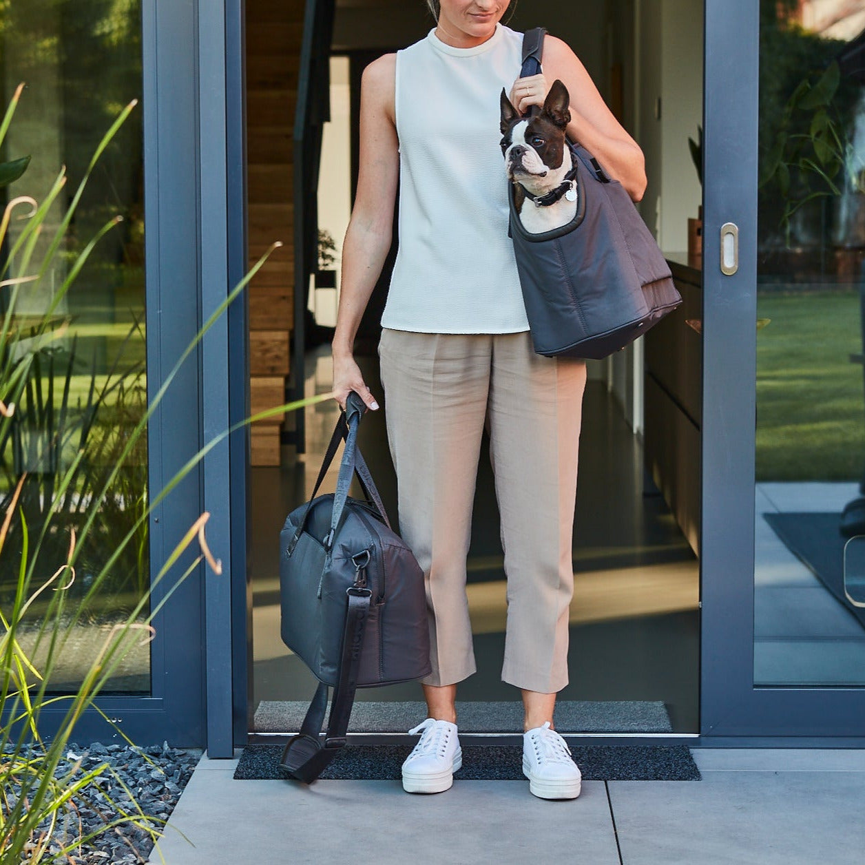 MiaCara-Vacanza-Weekender-Reisetasche-Asphalt-Mood3