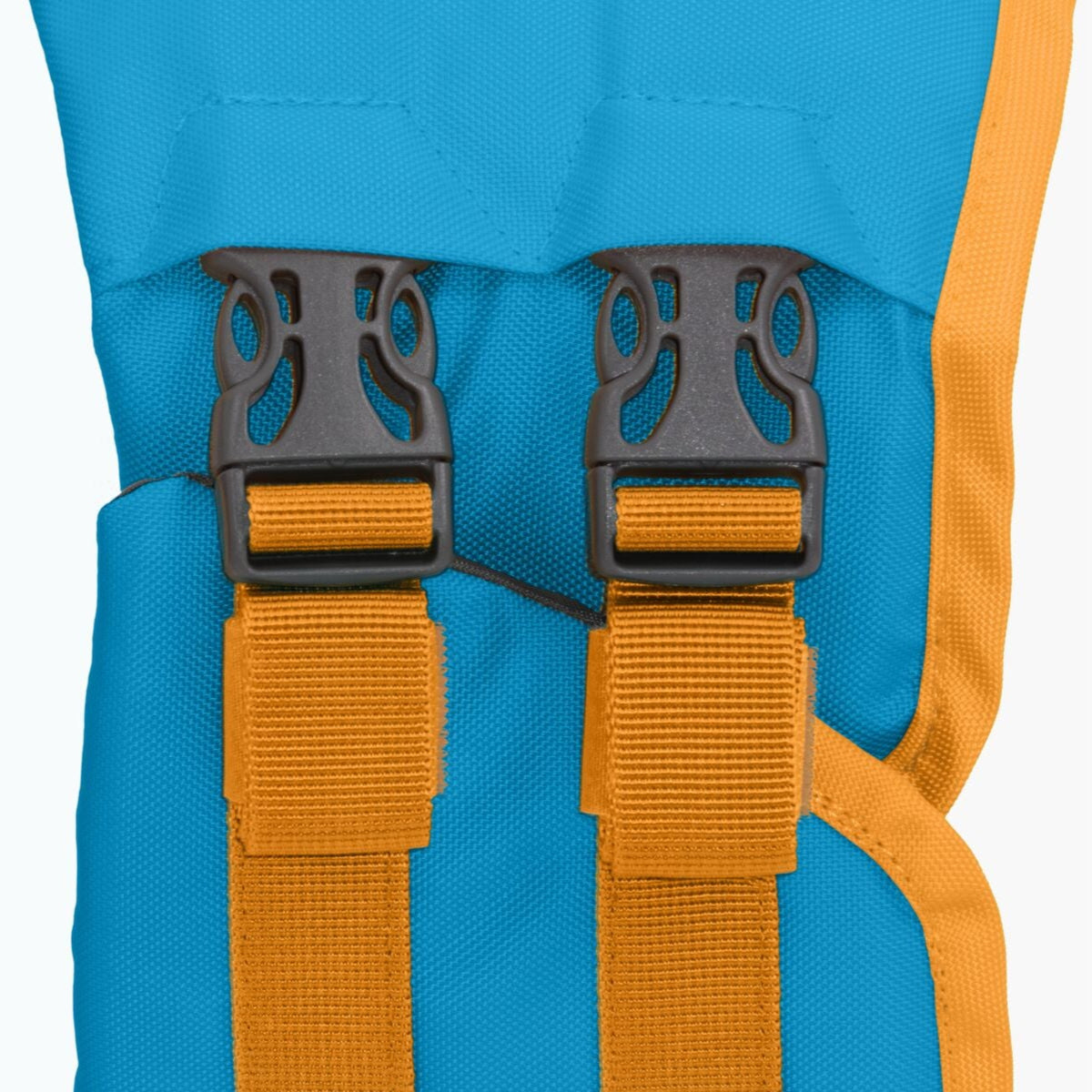 Ruffwear-Hundeschwimmweste-Float-Coat-Blue-Dusk-schnallen
