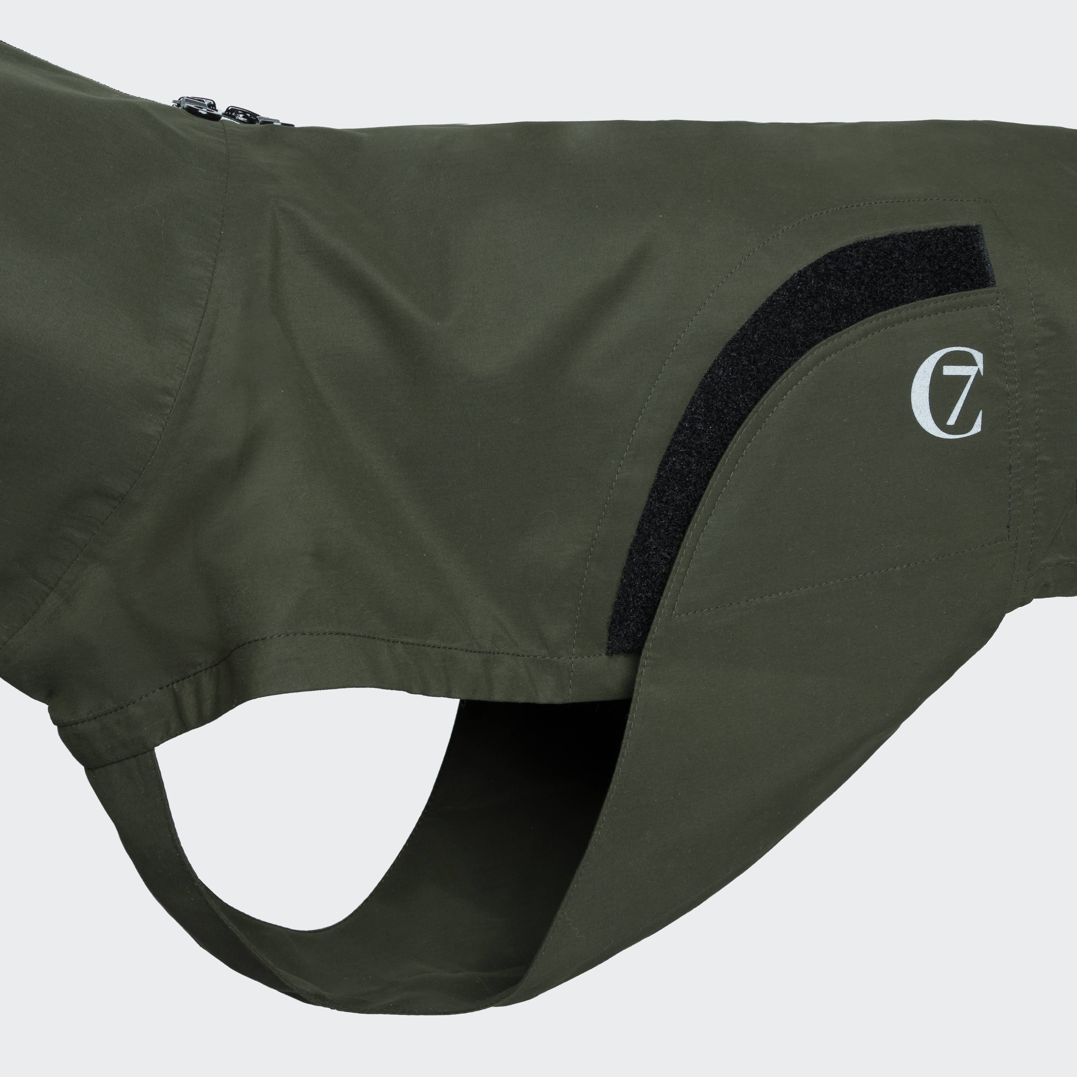 Cloud7-Hunderegenmantel-Dublin-Dark-Olive-Logo