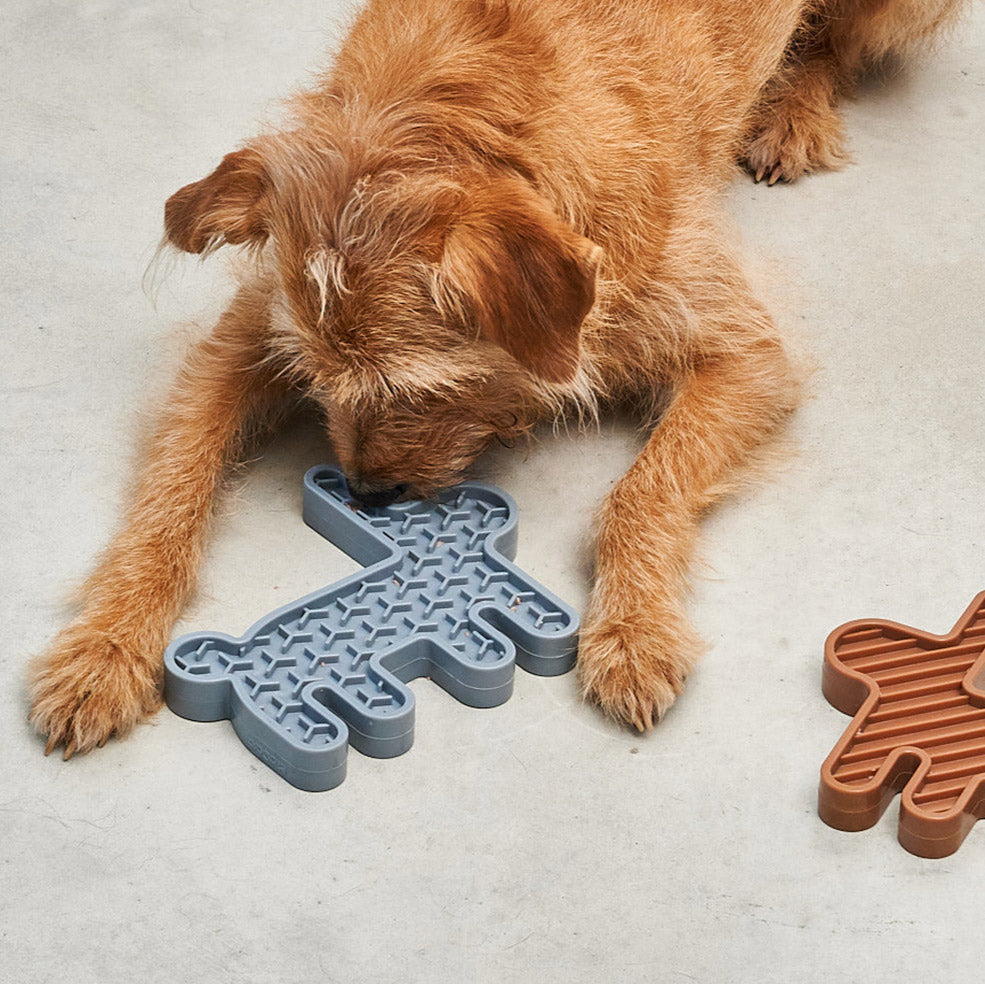 MiaCara-Hundespielzeug-Schleckmatte-Lepre-Hase-Himmel-Sandelholz