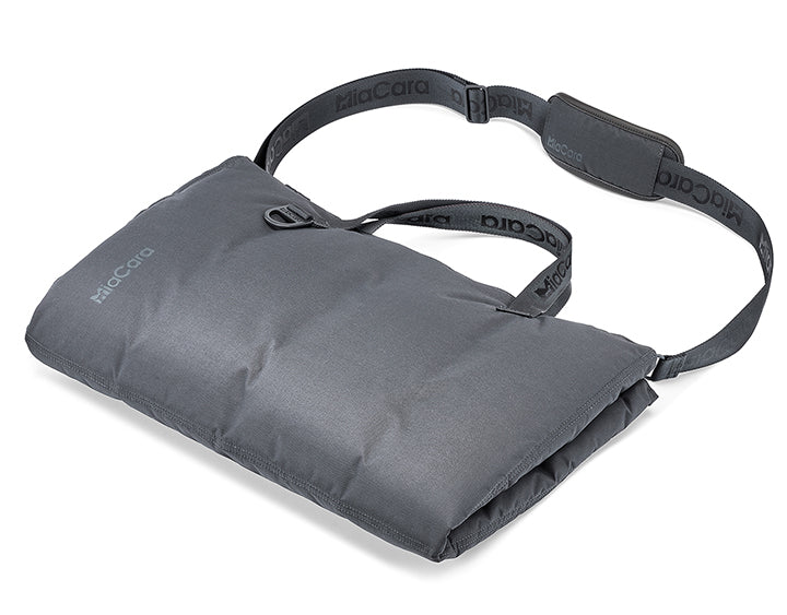 MiaCara-travelBed-Hundereisebett-Strada-Asphalt-geklappt
