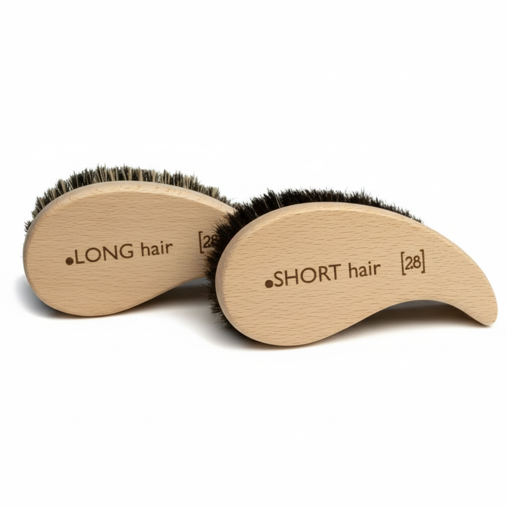 2.8-duepuntootto-Hundebürste-Lee