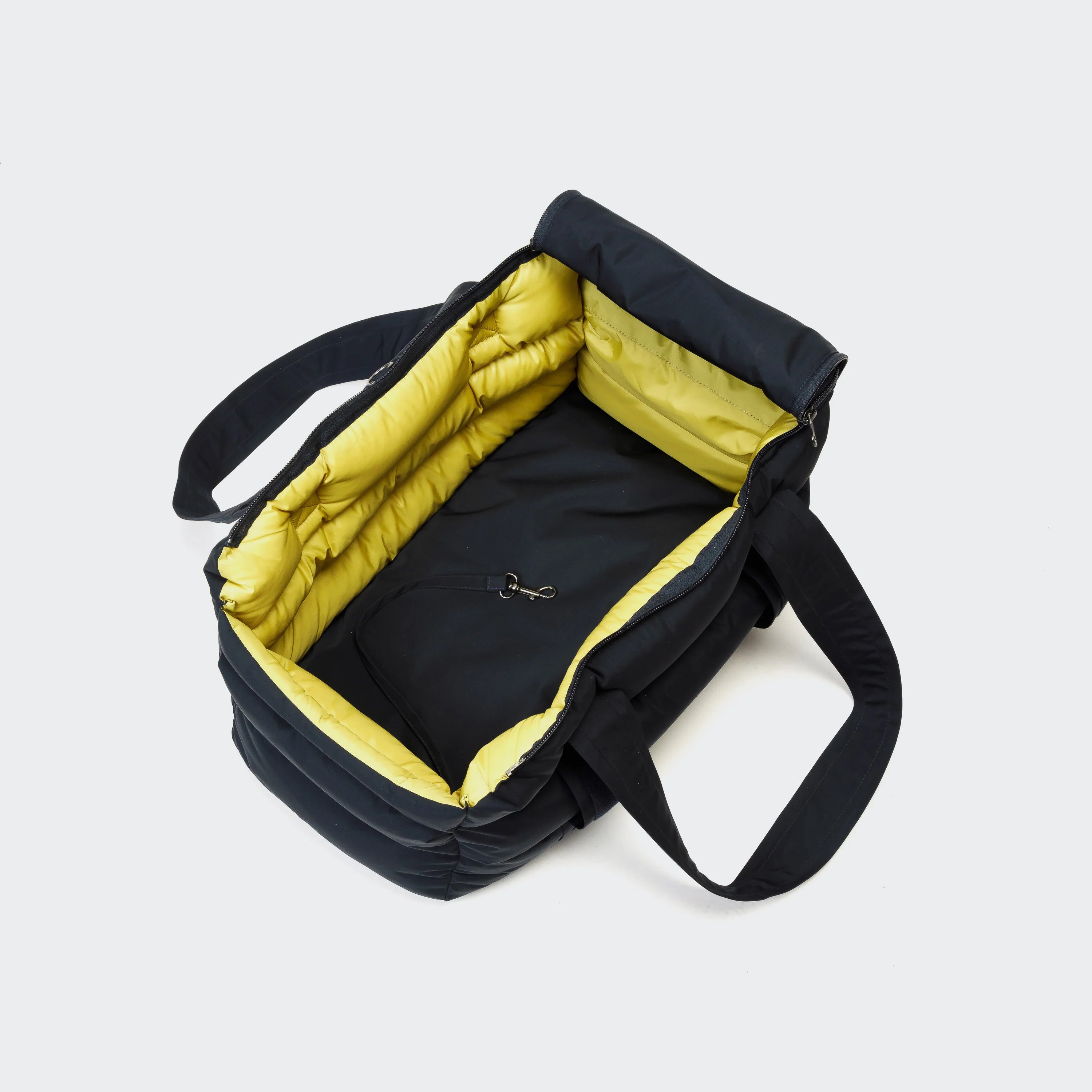 Cloud7-Hundetasche-Montreal-Navy-offen