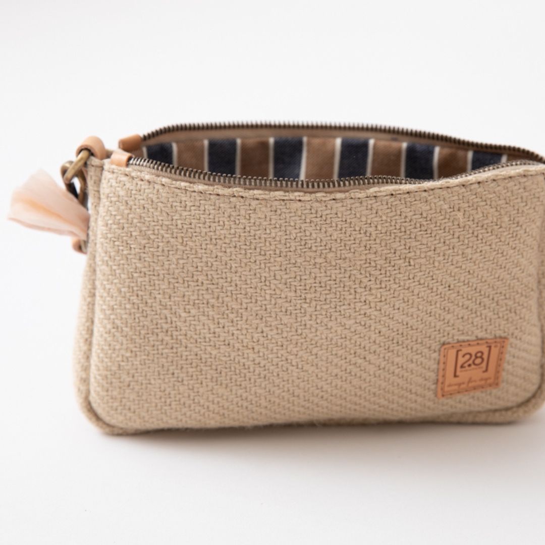 2.8-duepuntootto-Handtasche-Pochette-MINI-INGE-Jute-Ecru-Detail