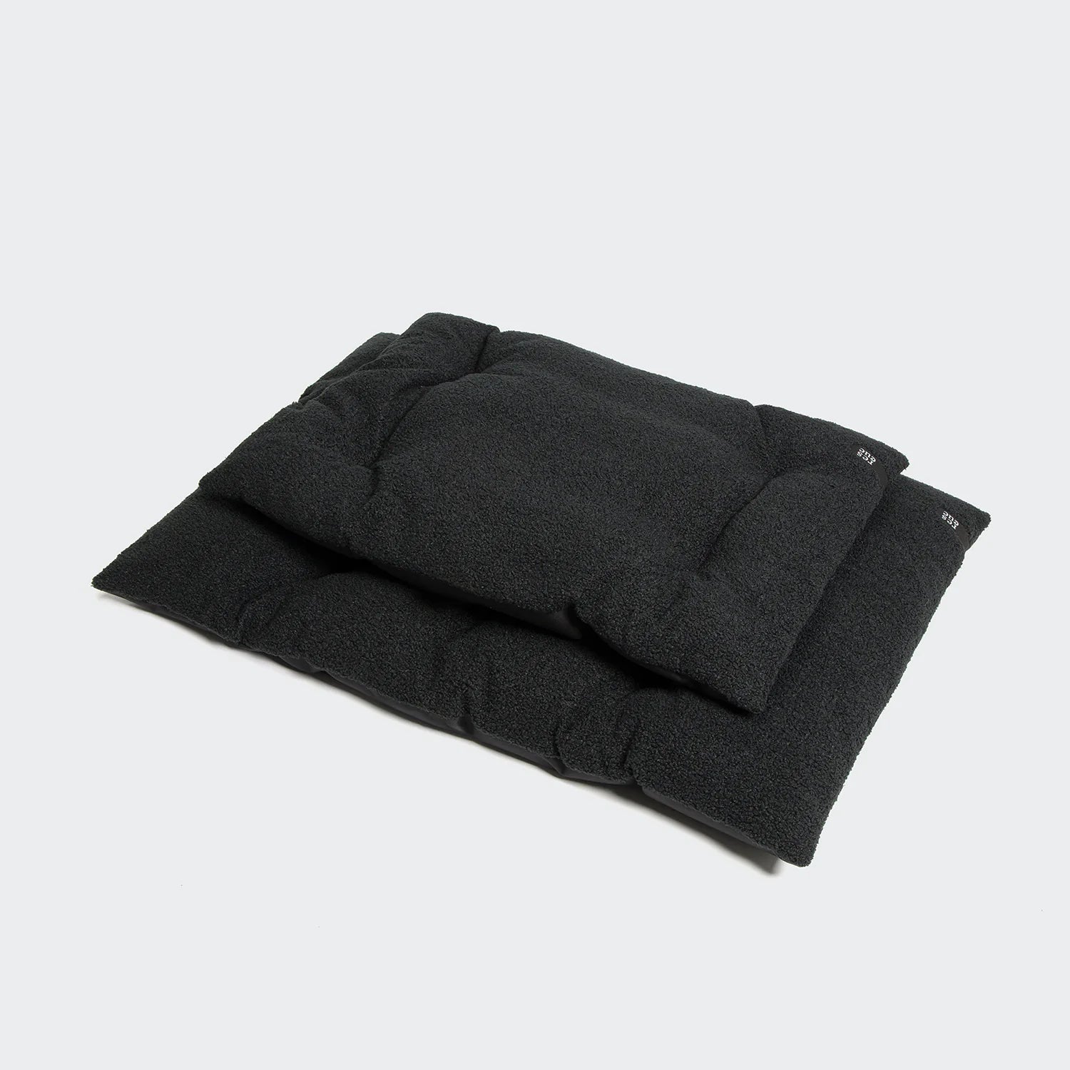 Cloud7-RESC7UE-Hundekissen-Bett-Plush-Black-L-M