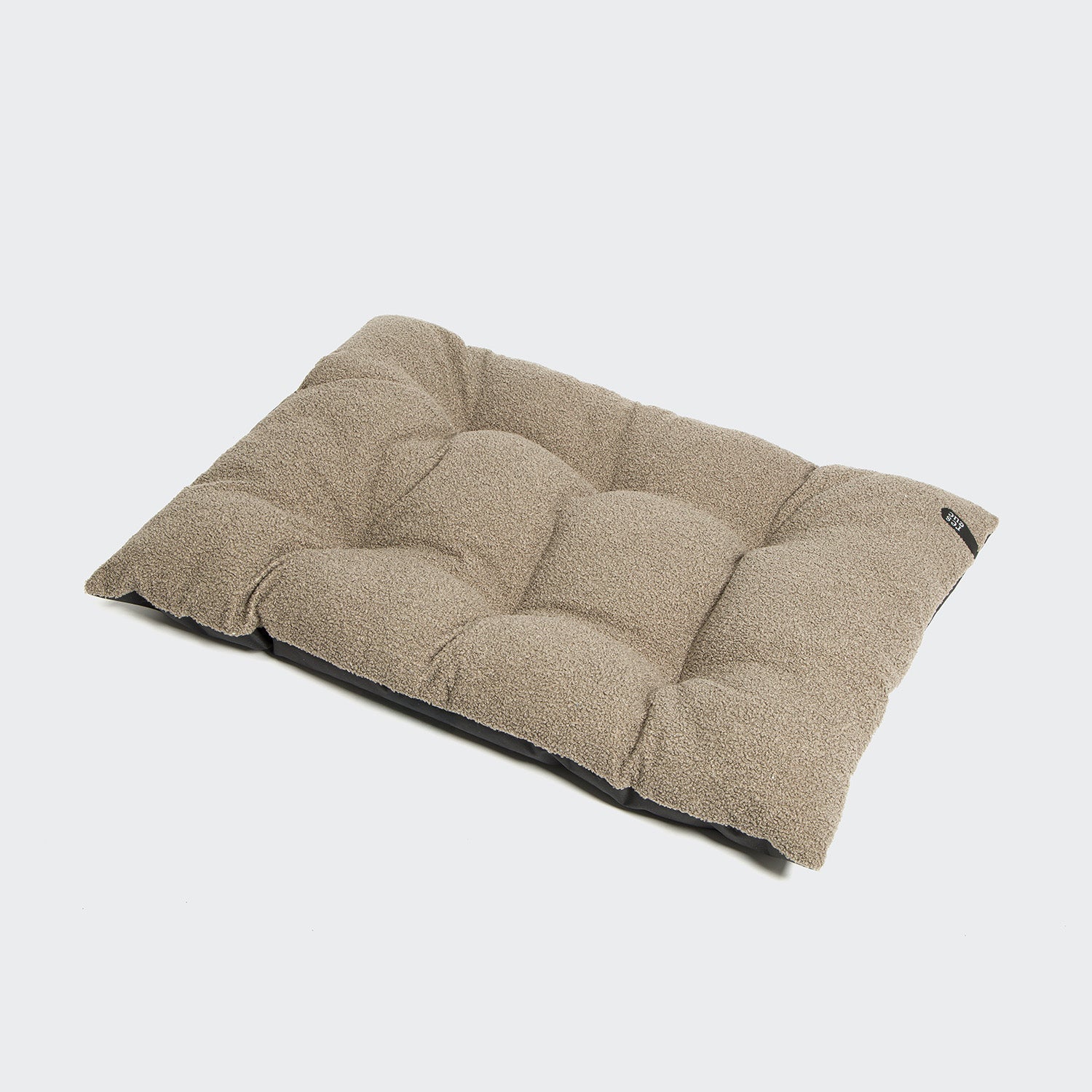 Cloud7-RESC7UE-Hundekissen-Bett-Plush-Sandy-Brown-L