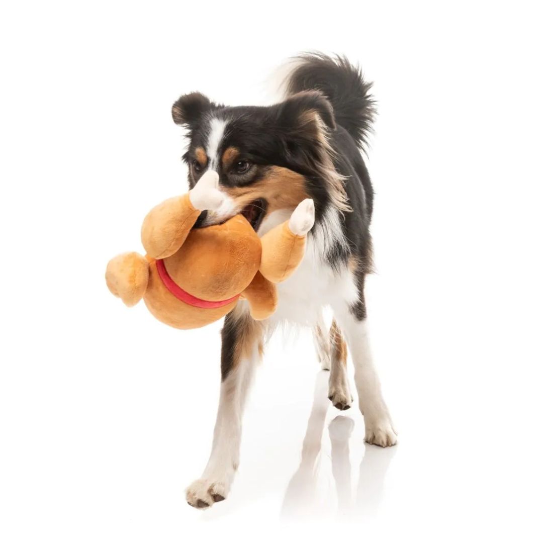 Fuzzyard-Hundespielzeug-LetsGetBasted-Hund5