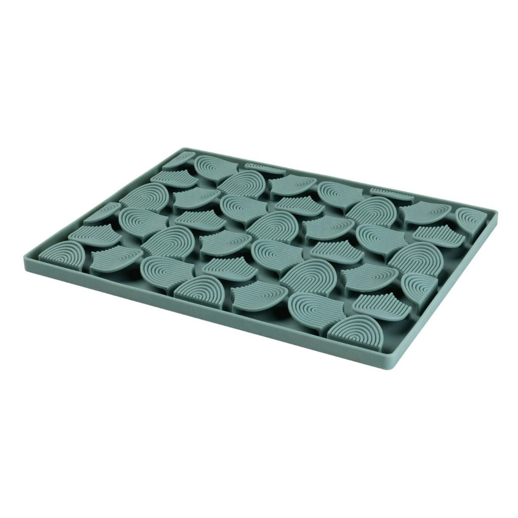 Fuzzyard-Schleckmatte-Hide-Treat-MyrtleGreen-2