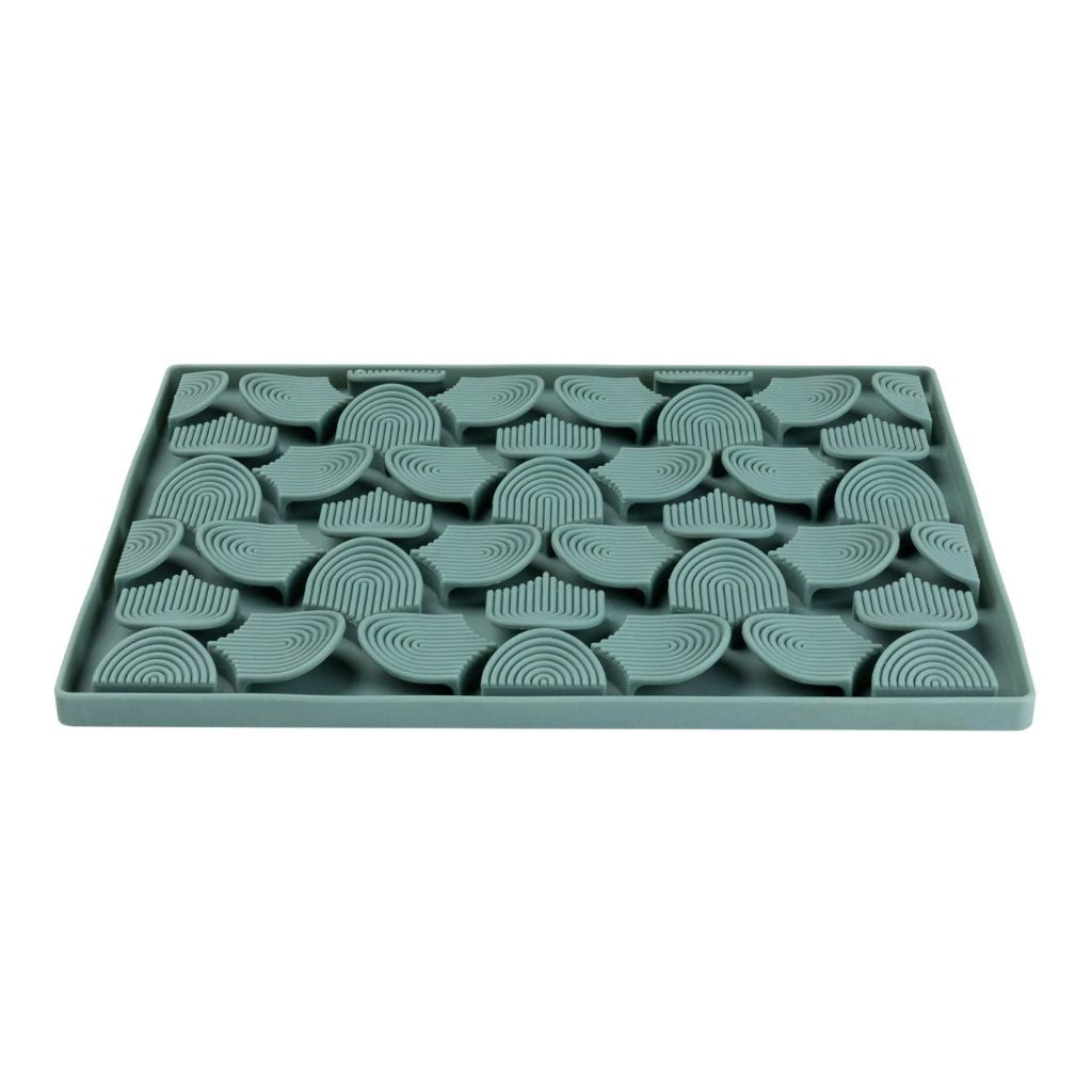 Fuzzyard-Schleckmatte-Hide-Treat-MyrtleGreen-3