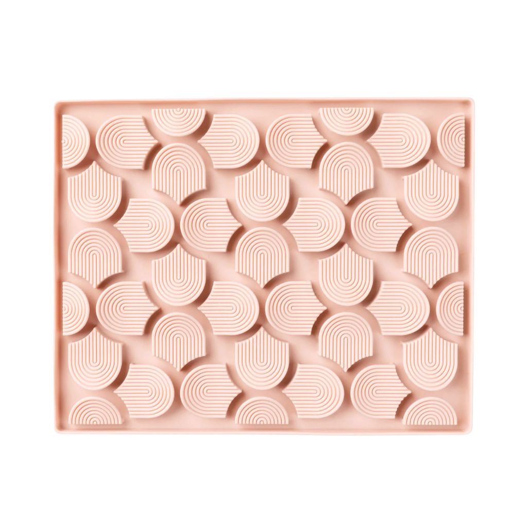 Fuzzyard-Schleckmatte-Hide-Treat-SoftBlush