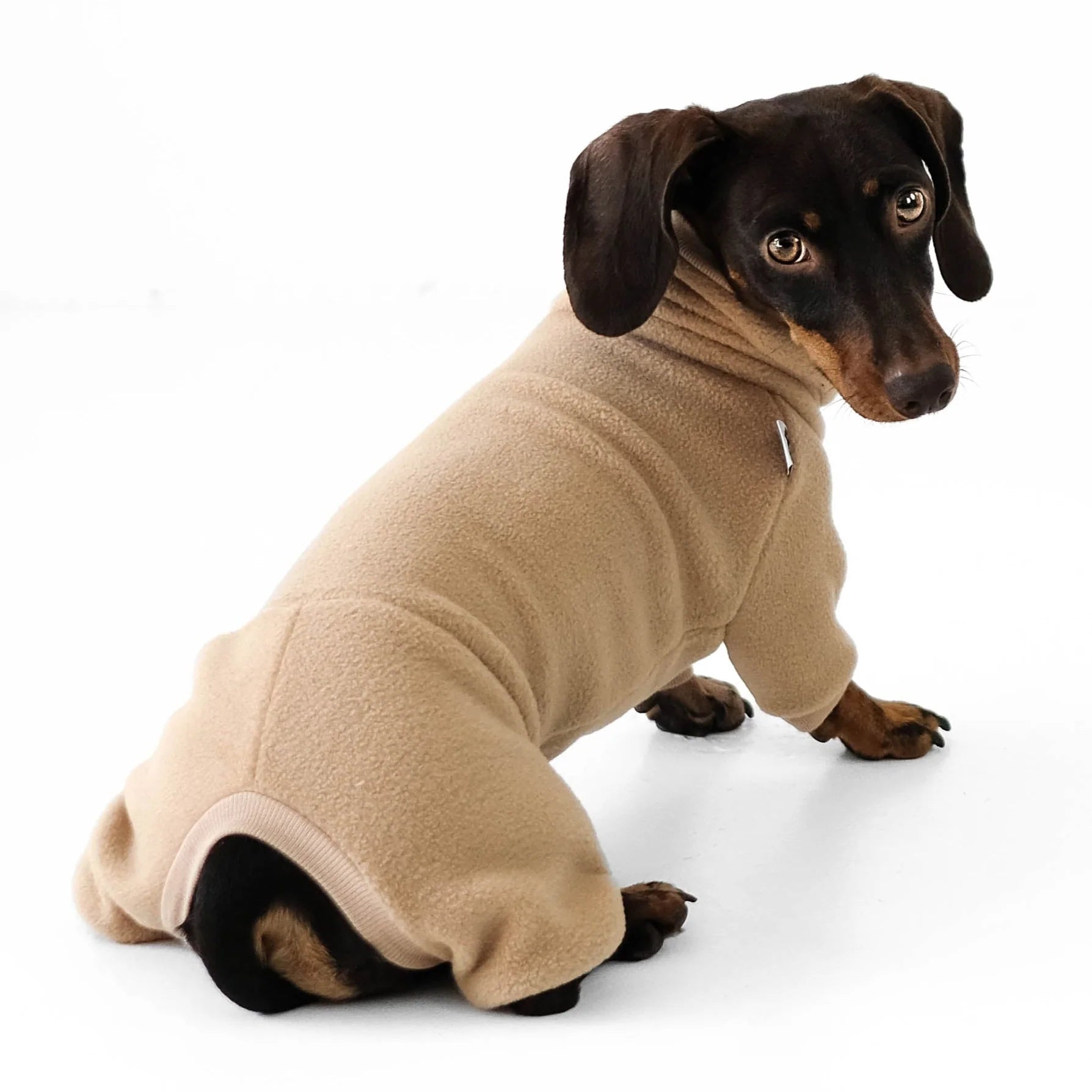 Karma-Hund-Hundepullover-Polar-Fleece-Overall-Dackel-Camel3