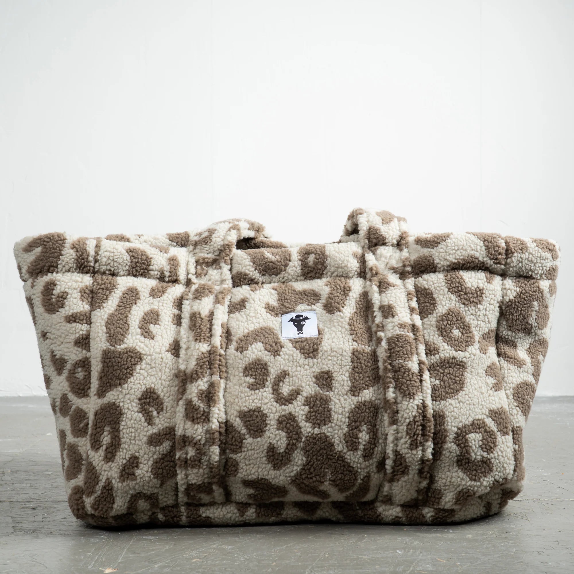 Karma-Hund-Hundetragetasche-Teddy-Shopper-Leo-Light-4