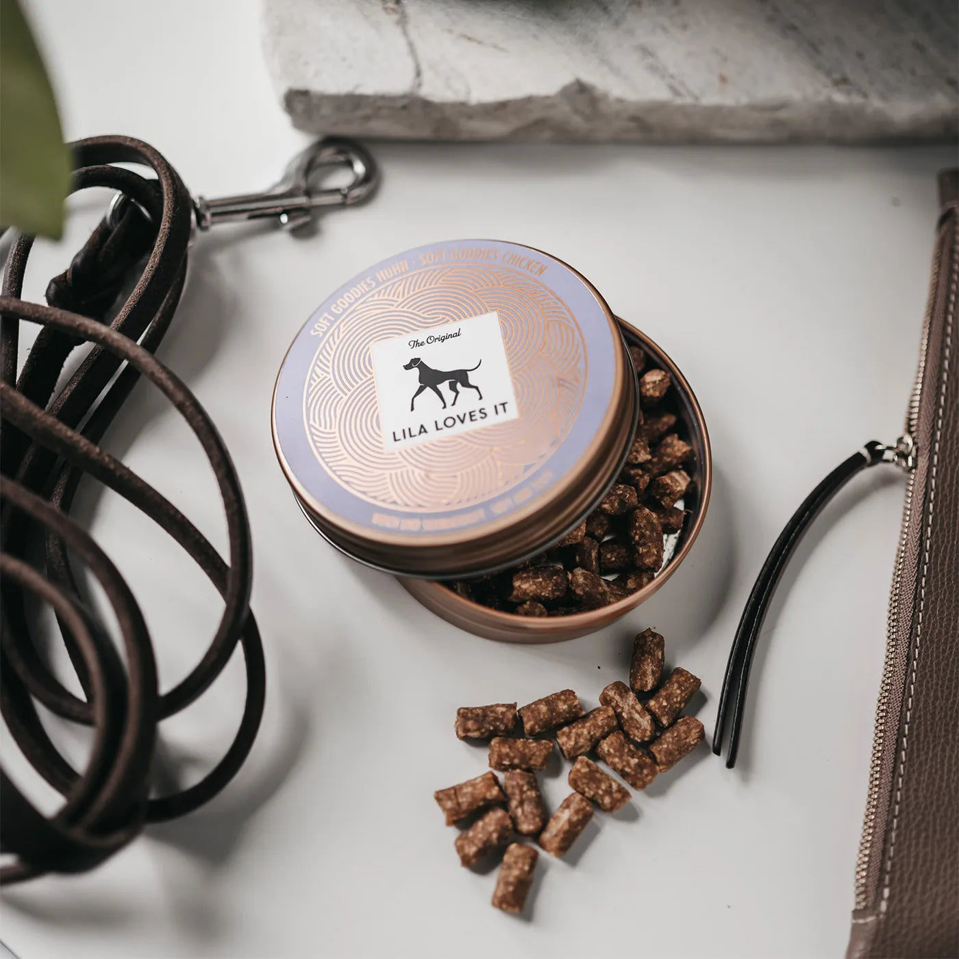 LILA-LOVES-IT-Soft-Goodies-Huhn-Mood