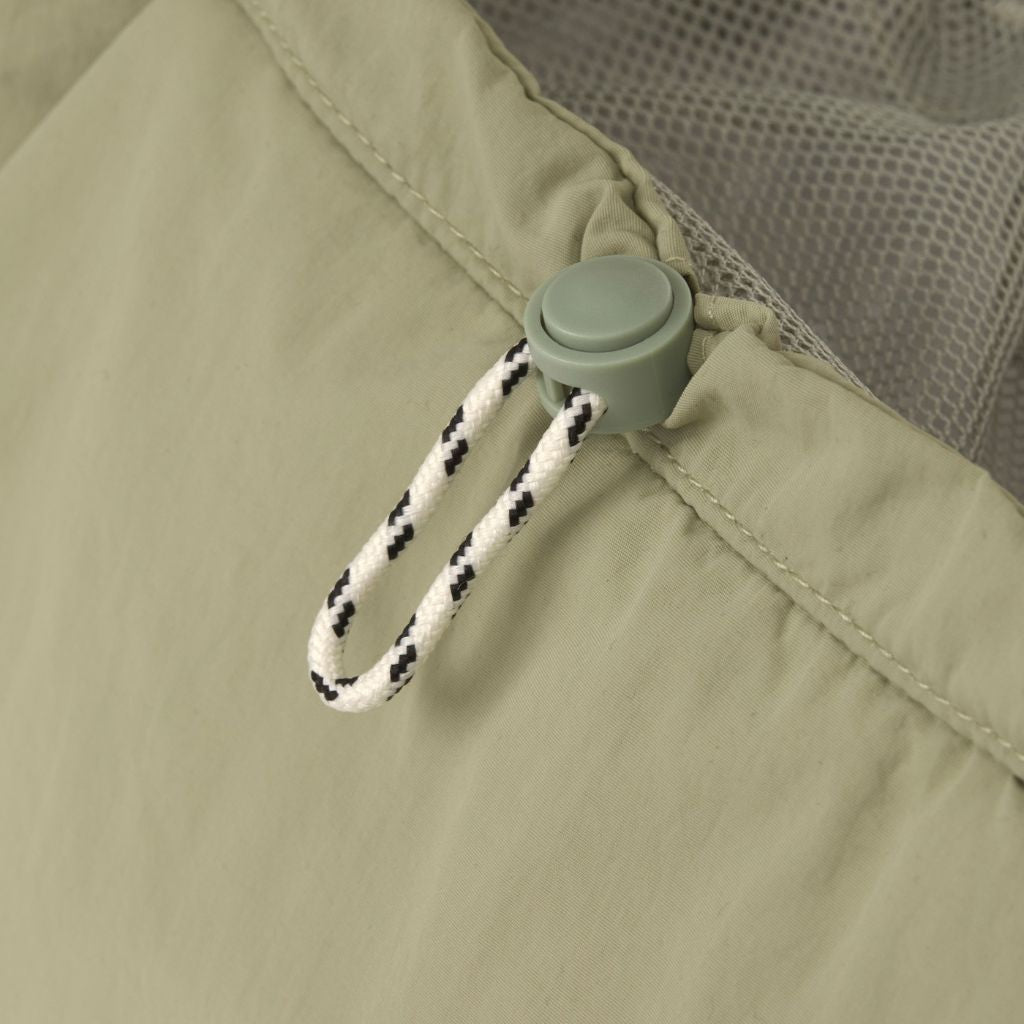 Palopa-Hundetragetasche-Bara-Crinkled-Pale-Olive-Detail2