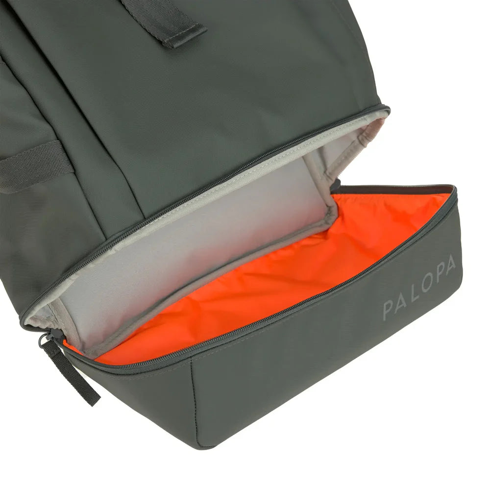 Palopa-Rolltop-Rucksack-Yoska-Dunkelgrun-Fach