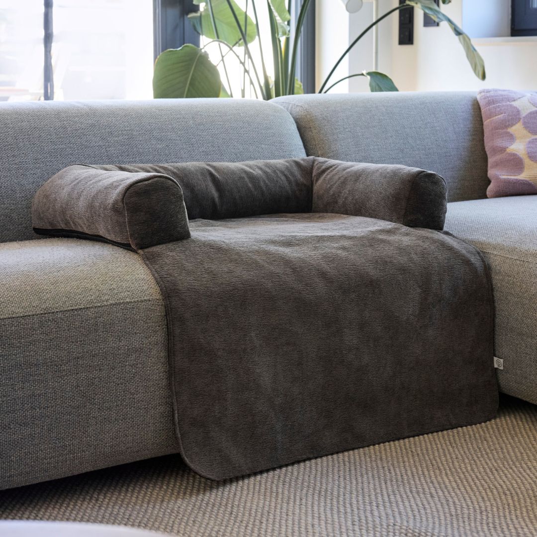 Palopa-Sofa-Schutzmatte-Rika-Anthracit-2