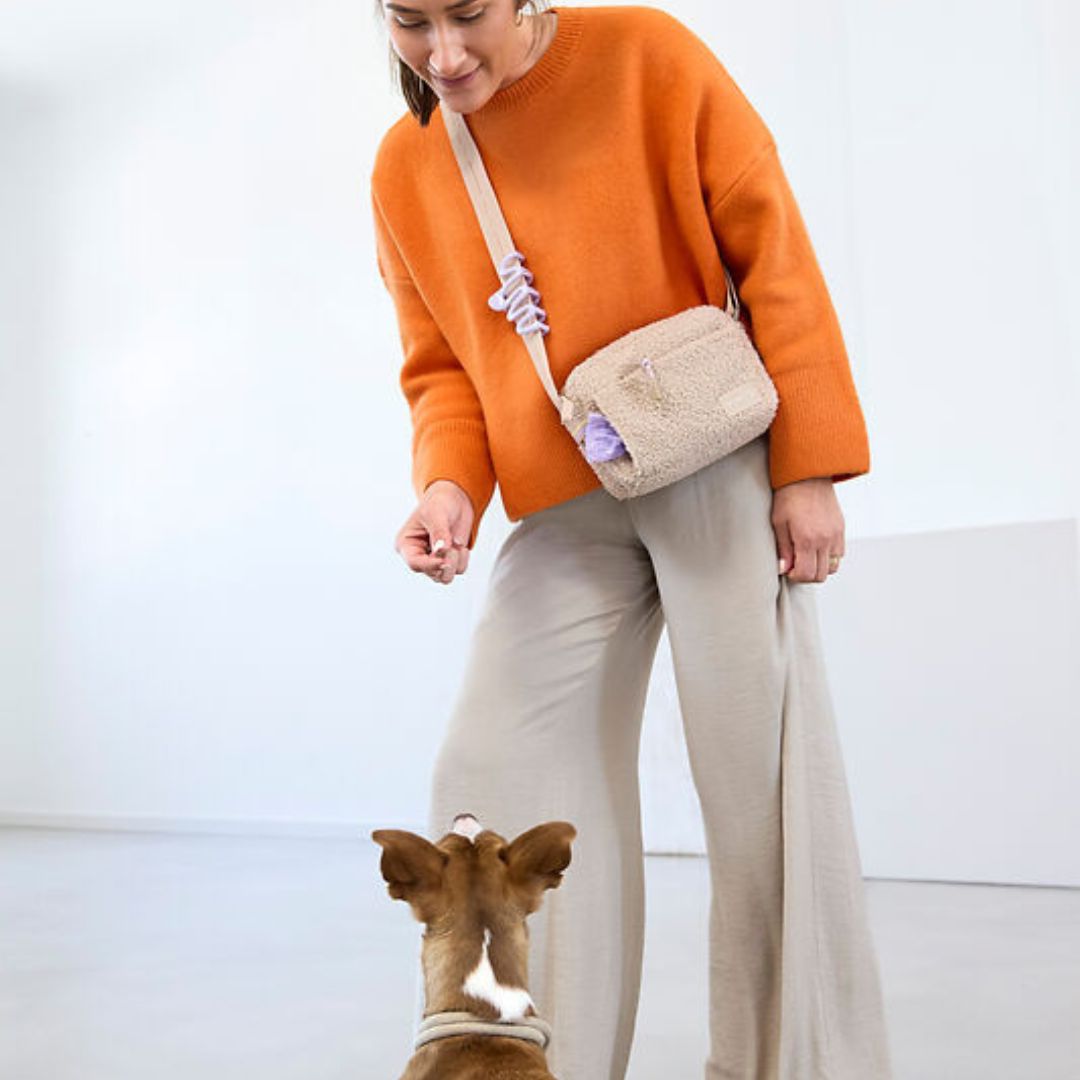 Palopa-Square-Bag-Noka-Teddy-Beige-Mood8