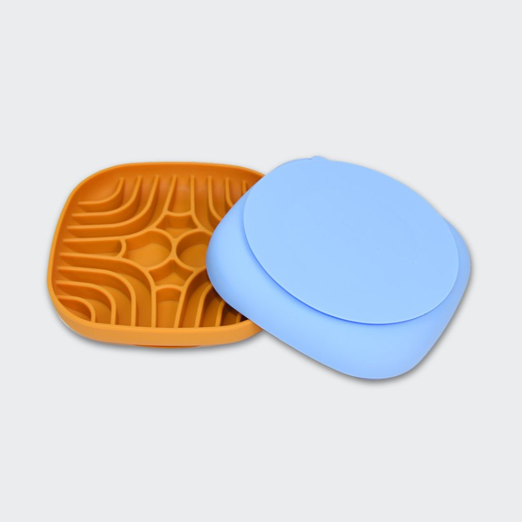 Schleckmatte-Slow-Feeder-Tasty-Sky-Blue-Amber-Saugnapf