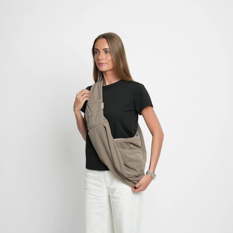 Staey-Hundetragetasche-Ava-Cord-Mood4