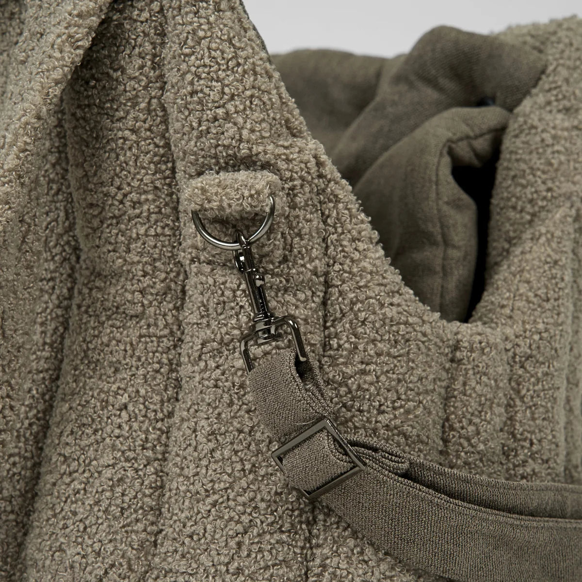 Staey-Hundetragetasche-Ella-Teddy-Taupe-3